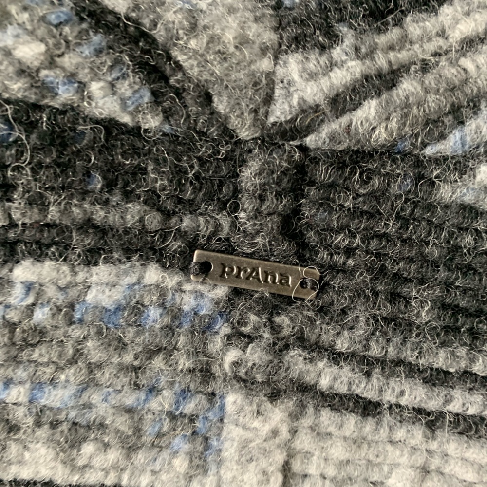 ▶️ PrAna Arria Wool Sweater Jacket Womens XS Gray Blue Button Coat Gorpcore - Picture 6 of 15
